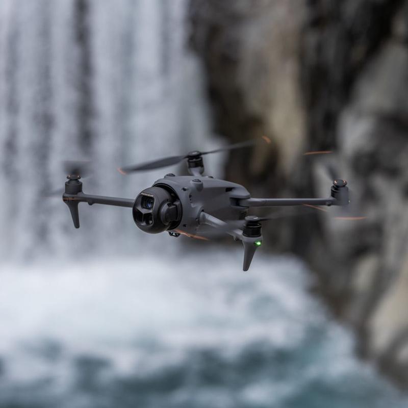 Foto 3 van DJI Mavic 4 Pro drone met RC 2 Smart Controller