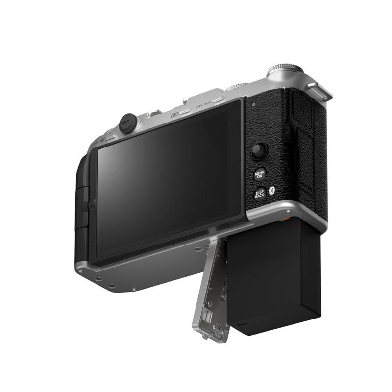 Foto 2 van Fujifilm X-M5 systeemcamera Zilver + XC 15-45mm objectief