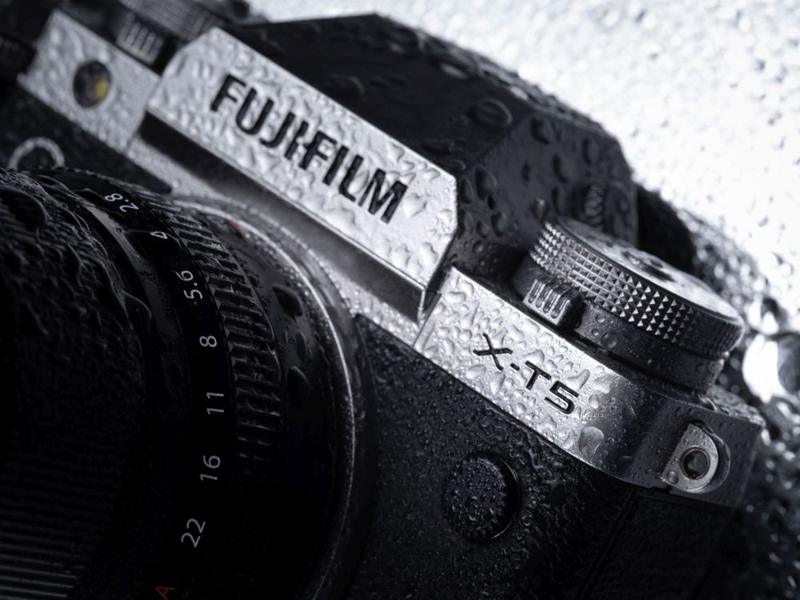 Foto 4 van FUJIFILM X-T5 Body zilver