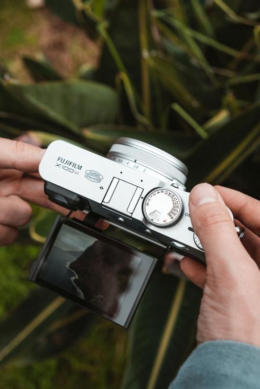 Foto 6 van FUJIFILM X100VI zilver + NP-126 + LC-X100V