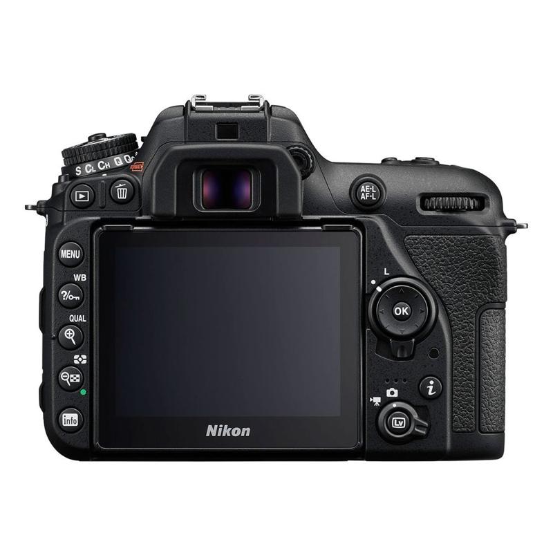 Foto 2 van Nikon D7500 spiegelreflexcamera met AF-S DX NIKKOR 18-140mm f/3.5-5.6G ED VR objectief