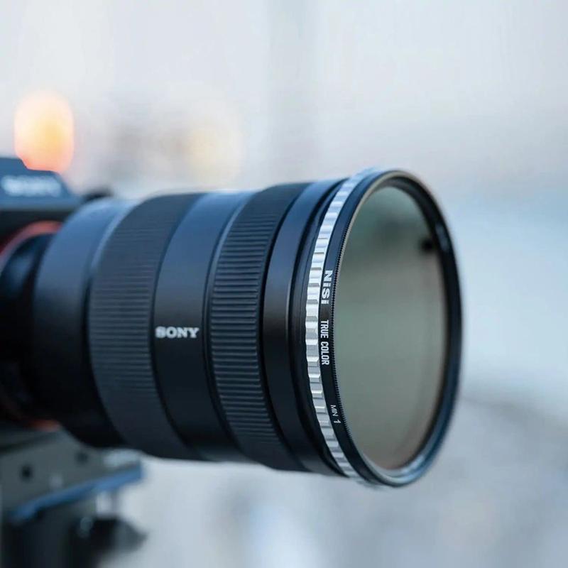 Foto 5 van Nisi TC ND-VARIO grijsfilter 1-5 stops 82mm