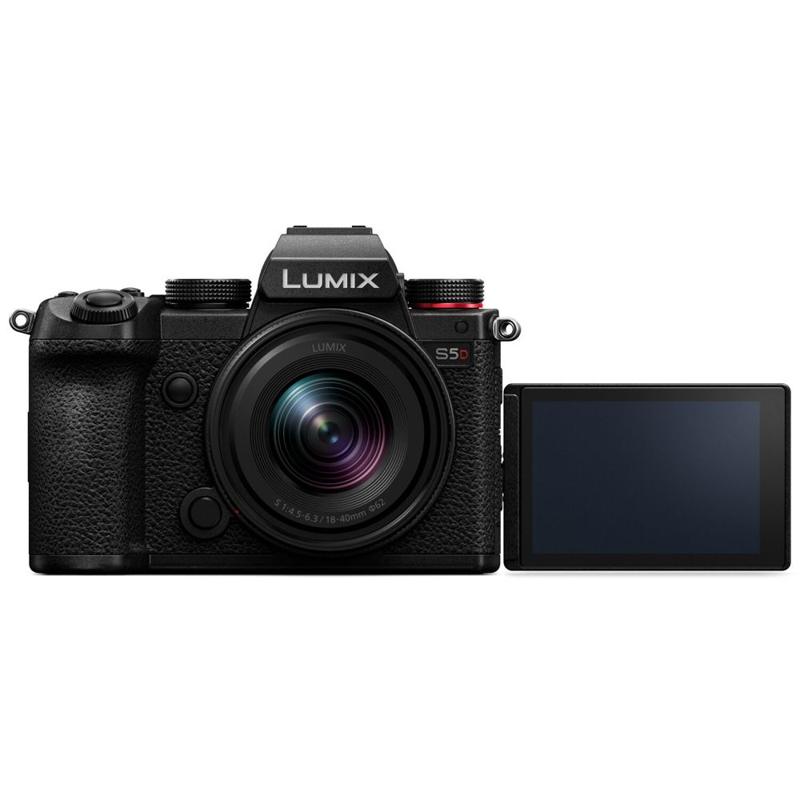 Foto 2 van Panasonic Lumix S5D systeemcamera met 18-40mm objectief