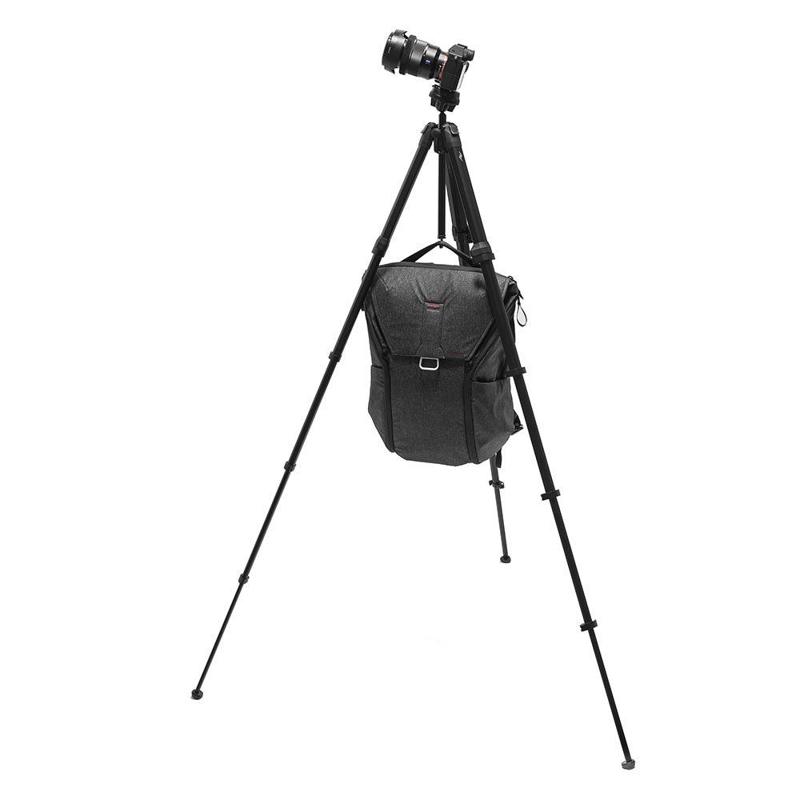Foto 4 van Peak Design Travel Tripod - Aluminum