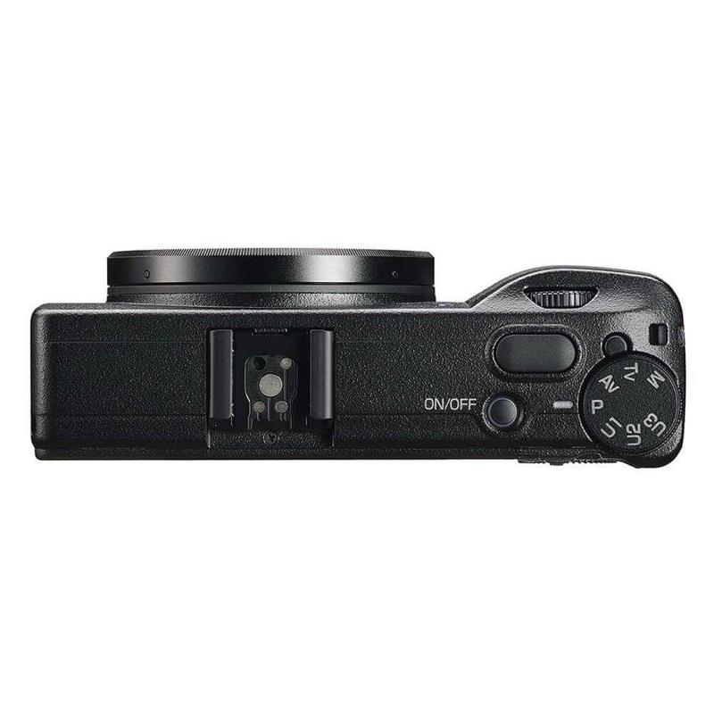 Foto 3 van Ricoh GR IIIx compactcamera Zwart