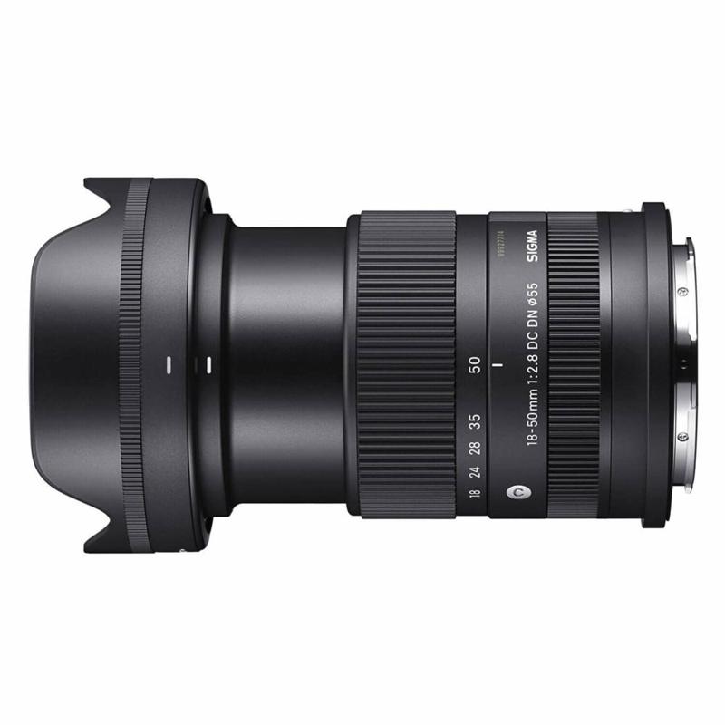 Foto 2 van Sigma 18-50mm f/2.8 DC DN Contemporary Sony E-mount objectief
