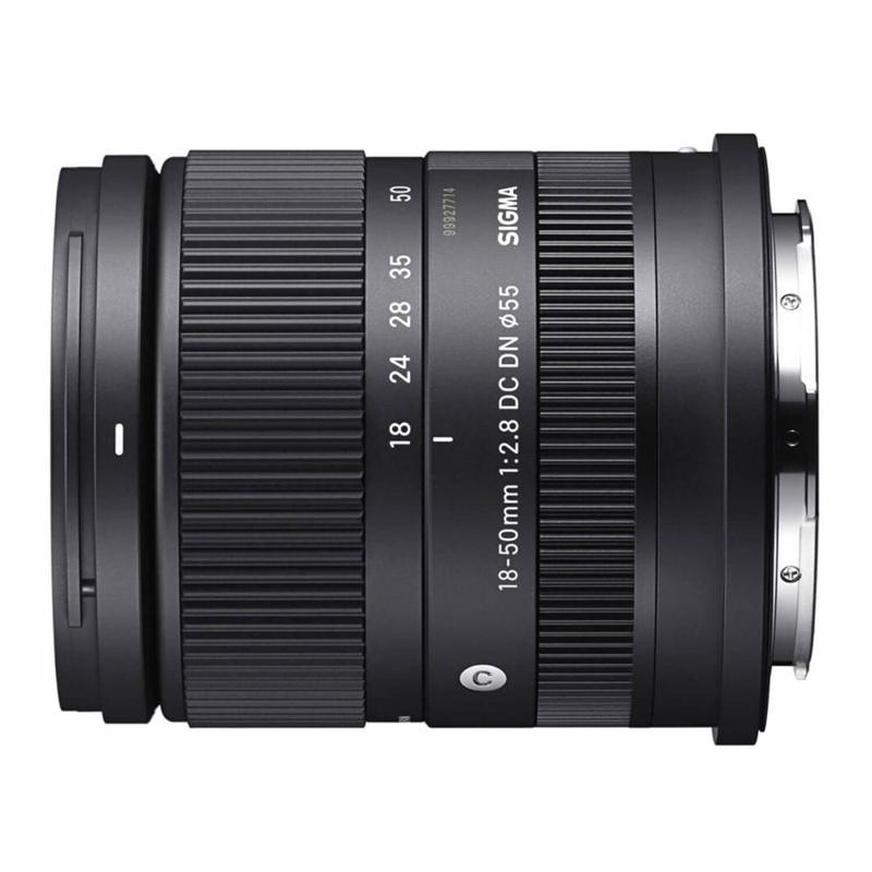 Foto 3 van Sigma 18-50mm f/2.8 DC DN Contemporary Sony E-mount objectief