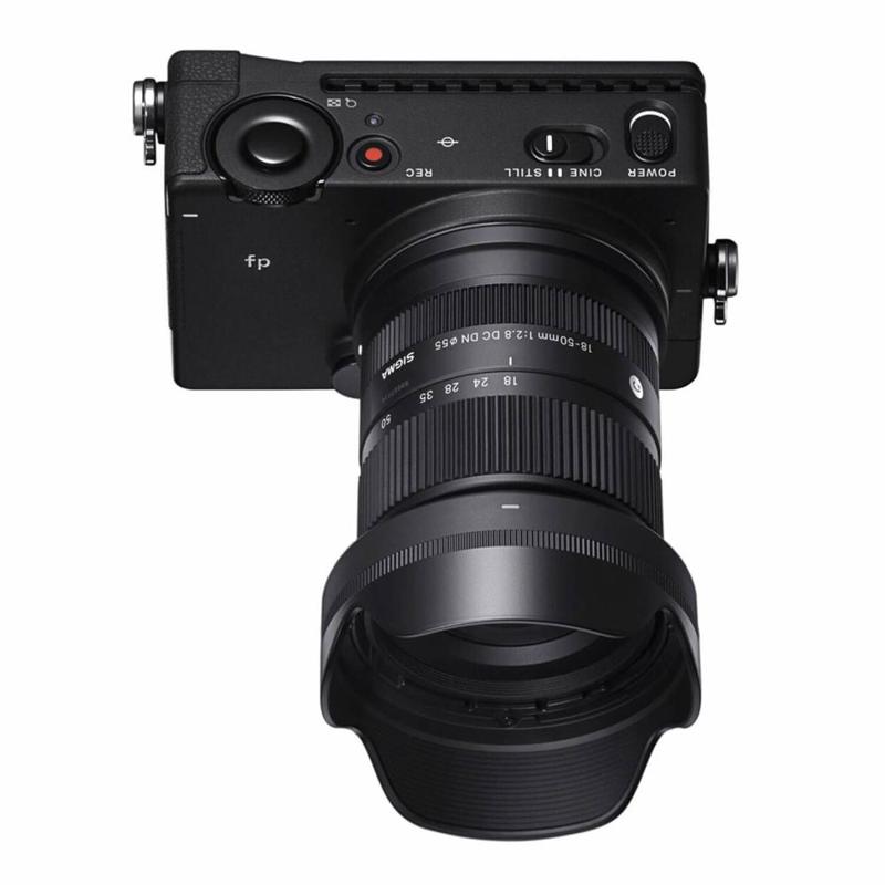 Foto 5 van Sigma 18-50mm f/2.8 DC DN Contemporary Sony E-mount objectief