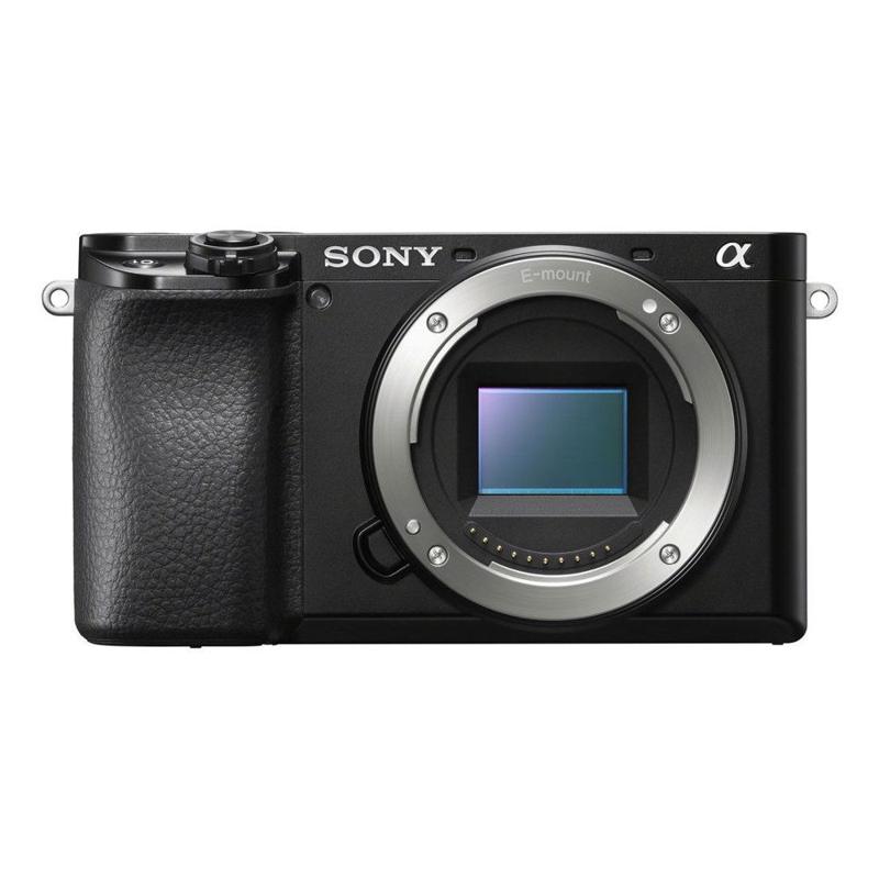 Foto 2 van Sony Alpha A6100 Systeemcamera met 16-50mm II en 55-210mm objectieven