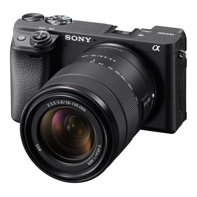 Foto 2 van Sony Alpha A6400 systeemcamera met 18-135mm objectief