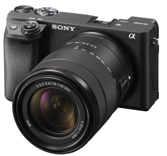Foto 2 van Sony Alpha ILCE-6400 systeemcamera met 18-135mm OSS objectief